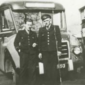 Kenteken: A 36550; Dodge, Jeen Geertsma en Jan Schade, foto: J. Harmsen