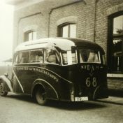 Kenteken: A 27603; Citroën, Stationsweg, Hoogezand-Sappemeer 20-8-1940. foto: archief W. Mollema
