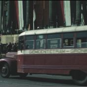 Kenteken: A 13830; Ford, 1948, foto: Still uit GAVA-film AV4988