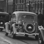 Kenteken: A 14916; Groningen, Hereweg 19-4-1935, foto: uitsnede 1785-1248.jpg
