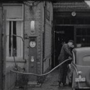 Kenteken: A 20742; DKW, foto: Still uit GAVA-film AV0010