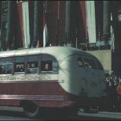 Kenteken: A 13830; Ford, 1948, foto: Still uit GAVA-film AV4988