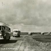 Kenteken: A 38045; Crossley- Verheul,  supportersvervoer voetbalclub Veendam 2 april 1950, foto: A. Timmer