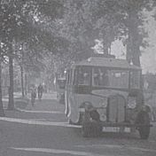Kenteken: A 19927; Saurer,  foto: Still uit GAVA-film AV14856 ca. 1932