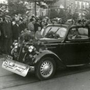 Kenteken: A 25721; Ford, bloemencorso 08-09-1938 (2139-4-031)