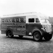 Kenteken: A 17047; Ford dumptruck met omgebouwde cabine, foto: R. Heersema