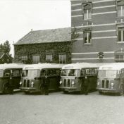 Kenteken: A 38101; Scania Vabis bussen, Winschoten, Bosplein, foto: coll. Chr. L.H. Streuper (AW2021-246)
