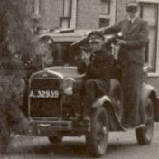Kenteken: A 32939; Ford, uitsnede foto A. D. den Hartogh