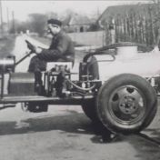 Kenteken: A 42164; Spuitmachine J.van Dijken, loonbedrijf te Bierum, foto: A. D. den Hartogh