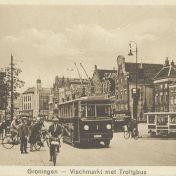 Kenteken: A 13830; Groningen, Vismarkt ca. 1927 (1986-6319)