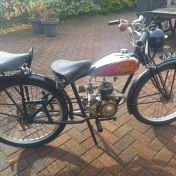 Kenteken: A 24295; Eysink 125 cc jubileum uitvoering, foto: T. Pijpker