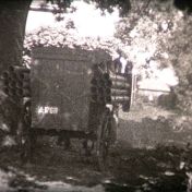 Kenteken: A 17611; foto: Still uit GAVA-film AV 0781 