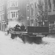 Kenteken: A 27137; foto: uitsnede 2248_01238.jpg