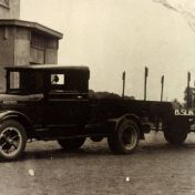 Kenteken: A 20923; Willys Overland, foto: archief W. Mollema