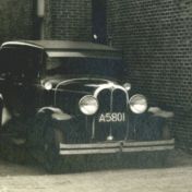 Kenteken: A 5801; Pontiac, uitsnede foto J.P.A. Wortelboer
