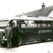 Kenteken: A 7220; Volvo, foto: <a href='http://www.oudterapel.nl' target='_blank'>Website Oud Ter Apel</a>