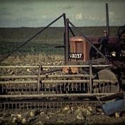 Kenteken: A 38397; Allis Chalmers, foto: Still uit GAVA-film AV0076