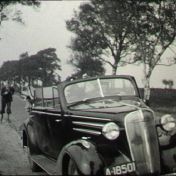 Kenteken: A 18501; Chevrolet, foto: Still uit DAVA-film AV4053