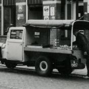 Kenteken: A 17452; Jeep, uitsnede foto gemeente Haren