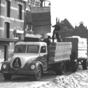 Kenteken: A 18334; Magirus, uitsnede foto: archief Dienst Openbare Werken (1485)