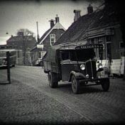 Kenteken: A 4220; Chevrolet, 1935, foto: Still uit GAVA-film AV0043