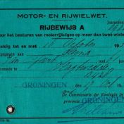 Kenteken: A 19212; Rijbewijs J.G. Elema 1933, foto: S. Gijselhart