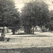 Kenteken: A 1671; Renault, foto: Werkgroep Archief HVRoon