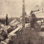 Kenteken: A 22824; Ford, ongeluk Ruinerwold, 19-05-1939, foto: <a href='https://www.historieruinerwold.nl/cgi-bin/beeldbank.pl?ident=38968&search=VELD%20keyword1%20Verkeer%20/%20vervoer&sort=02&inword=2&ocr=1&display=gallery&istart=151' target='_blank'>Stichting Historie van Ruinerwold</a>