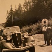 Kenteken: A 4694; Studebaker Commander, douane Zwitserland Frankrijk, foto: H. Molema - Schillhorn van Veen