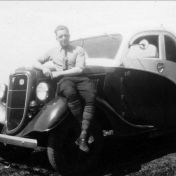 Kenteken: A 25615; Ford, op de motorkap Joh. F. Koopmans, foto: R. Koopmans