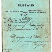 Kenteken: A 8450; Rijbewijs A. R. Prins, 1923, foto: A.G. Prins