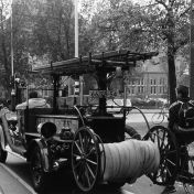 Kenteken: A 16801; Ford, Groningen, Westersingel, 1986 (1785-27945); Fotograaf: Hans Kraus