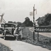 Kenteken: A 2961; Ford V8, foto: Historische vereniging Bedum