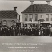 Kenteken: A 865; Officiële opening der Auto-Omnibusdienst 19 Juni 1912 (818-15408); Fotograaf: W. F. Pastoor
