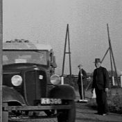 Kenteken: A 6396; Chevrolet, foto: Still uit GAVA-film AV7622 ca. 1939