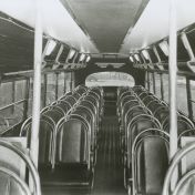 Kenteken: A 34560; Dodge, 1946 interieur. Foto: J. Harmsen