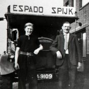 Kenteken: A 9109; Fordson WOT dumptruck, foto: archief W. Mollema