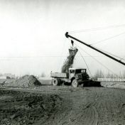 Kenteken: A 24907; Wegaanleg Selwerderhof ca. 1949 foto: archief Dienst Openbare Werken (1485)