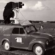 Kenteken: A 36367; Fiat 500,  Winschoten, Bedrijfsparade-wedstrijd ca. 1953, foto: F. Bos