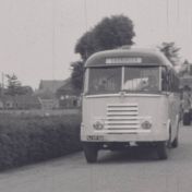 Kenteken: A 36241; DAF met nieuw kenteken NJ-49-36, foto: still uit "Dorpsfilm Wagenborgen – deel II", J.W.L. Adolfs, 1956, coll. GrA (2209-AV0698)