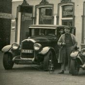 Kenteken: A 885; Buick, 1925, uitsnede foto Collectie Gemeente Veendam