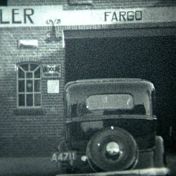 Kenteken: A 4711; Plymouth, ca. 1935, foto: Still uit GAVA-film AV1424