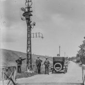 Kenteken: A 1215; Hunsingosluis, Zoutkamp, ca. 1921 (2437-7013); Fotograaf: Willem Johannes Oppenoorth