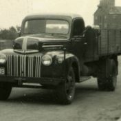 Kenteken: A 37739; Ford, uitsnede foto: archief W. Mollema