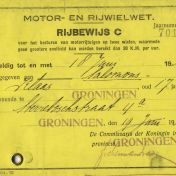 Kenteken: A 38478; Rijbewijs lichte motorfiets/bromfiets 1934, foto: A. Wildeman