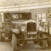 Kenteken: A 10039; GMC, foto: collectie <a href='http://www.transportnostalgie.punt.nl/' target='_blank'>transportnostalgie.punt.nl</a>