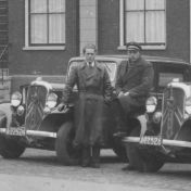 Kenteken: A 22524; Citroën Rosalie, foto: uitsnede 1785-2602.jpg