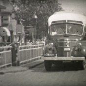 Kenteken: A 38227; Volvo, foto: Still uit GAVA-film AV0669