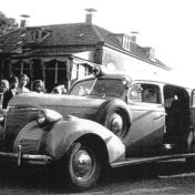 Kenteken: A 1172; Chevrolet Master ca. 1955, bron foto: Genealogie van Maar, Middelstum (24206)
