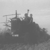 Kenteken: A 13892; Fordson ca. 1940, foto: Still uit GAVA-film AV0399